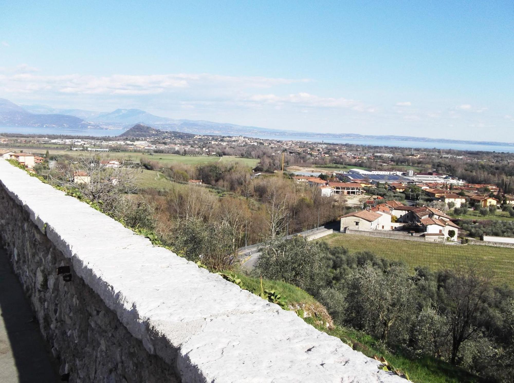Casa Vacanze Sabrina Polpenazze del Garda Exterior foto